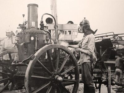 IST 048 / Anonim / Firefighters İn Kuruçeşme, 1919