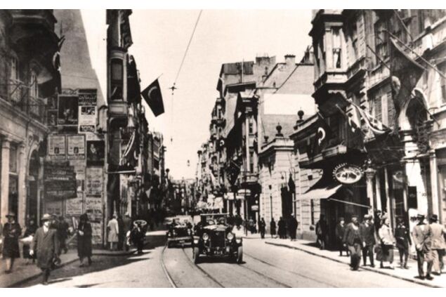 IST 024 / Anonim / Beyoğlu, 1925 IST 024 / Anonim / Beyoğlu, 1925