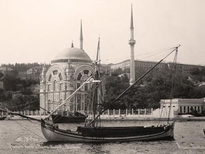 IST 032 / Anonim / Dolmabahçe Camii, 1890