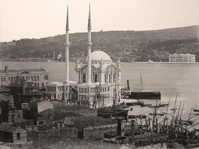 IST 087 / Anonim / Ortaköy Camii Boat Landing, 1875