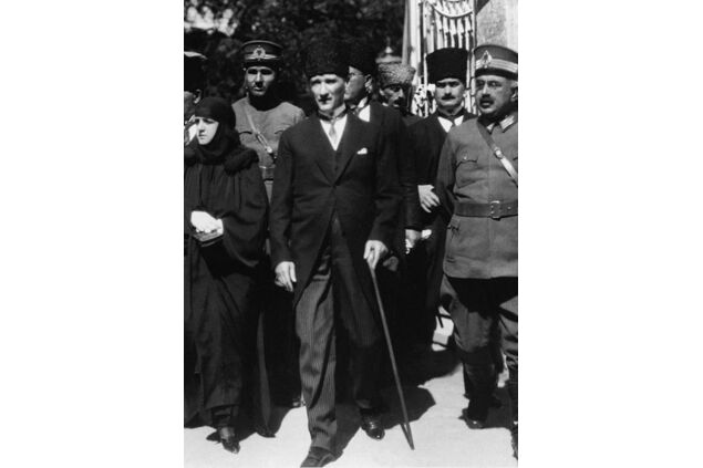 ATA 019 / Atatürk / Atatürk ATA 019 / Atatürk / Atatürk
